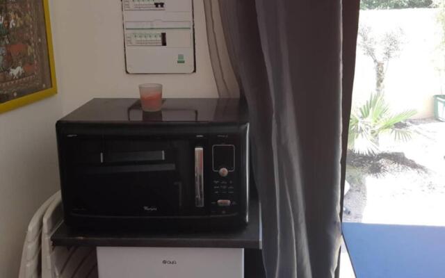 Studio Avec Jardin Et Parking Privã‰