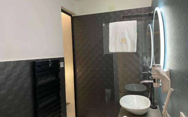 Kreart Suite & Rooms