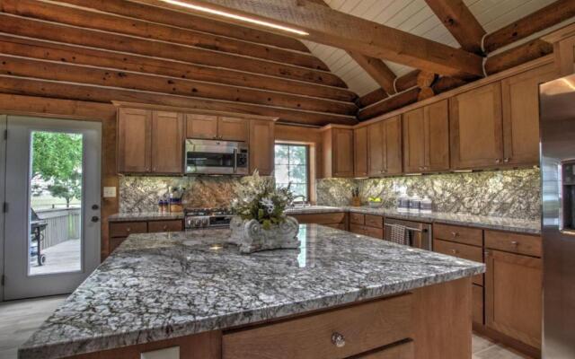 Grizzly-peak-cabin