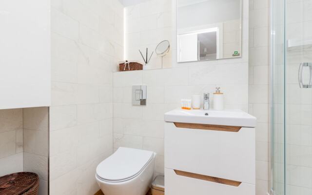 Apartments City Center Ochota by Renters