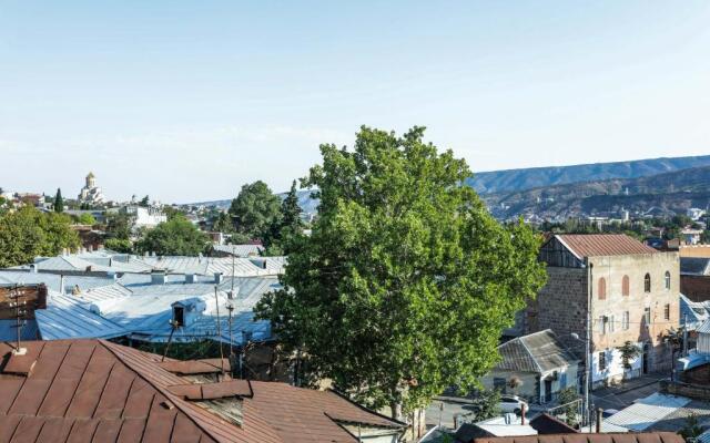 A lovely 2-bedroom apartment in central Tbilisi