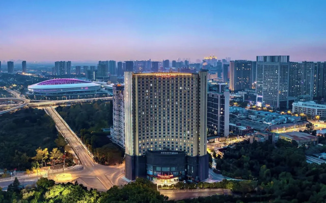 Ramada Plaza By Wyndham Wuhan Dongxi Lake