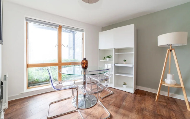The Whitecross Street Apartment