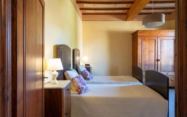 VILLA IL PINO 12, Emma Villas