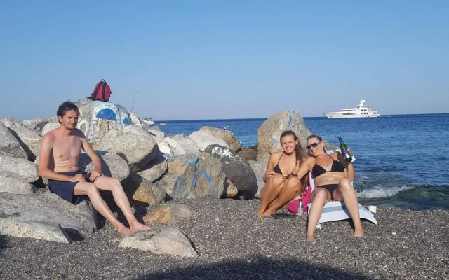 Room-pleasure Room 3 By The Sea