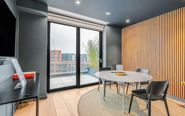 Polished 3-bedroom Condo