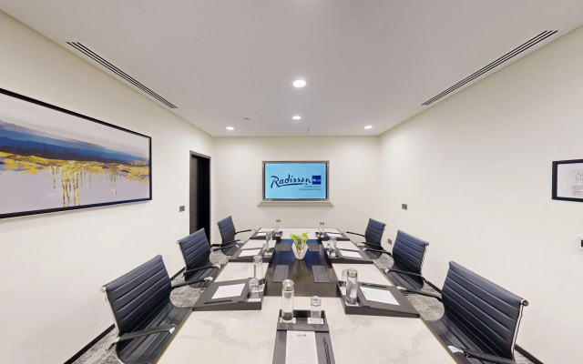 Radisson Blu Marina  Connaught Place