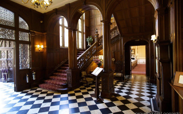 Tylney Hall