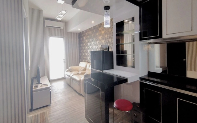 Monochromatic Modern 1Br At Tamansari Prospero Sidoarjo Apartment