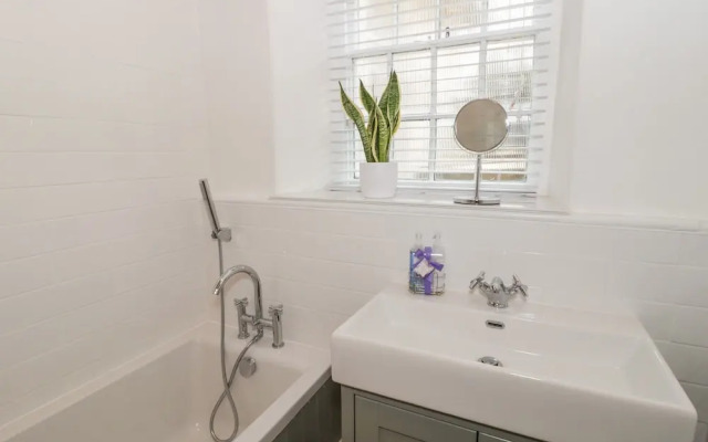 1 Tyn Y Caeau Apartment