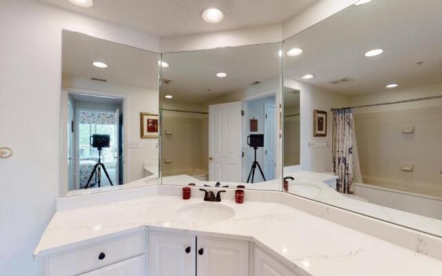 5506 Hampton Place South