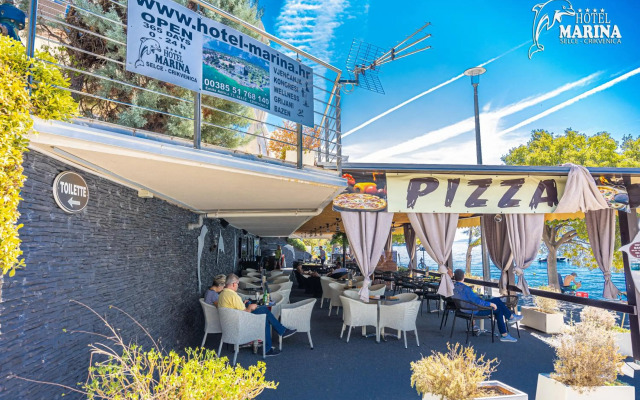 Hotel Marina
