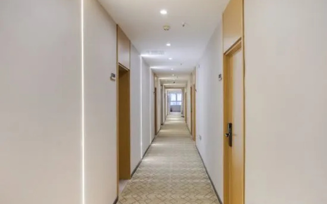 Mofan Hotel (Beijing Yuquan Hospital  Taiwan Street Branch)
