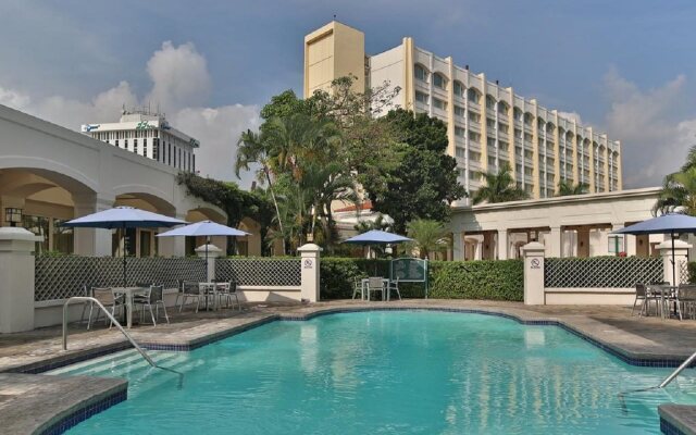 Real InterContinental San Salvador at Metrocentro Mall by IHG