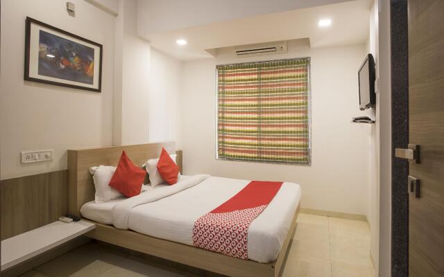 Oyo 14455 Hotel Balaji Inn