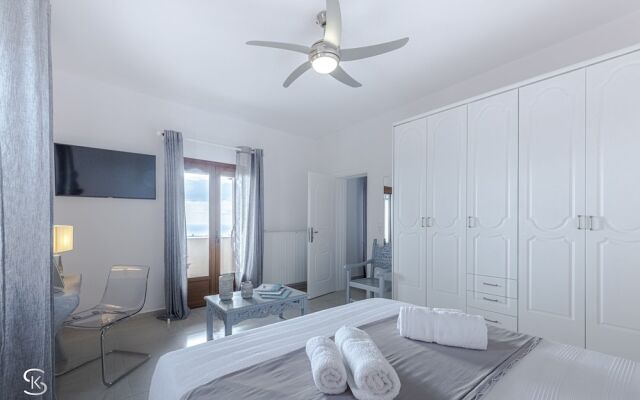 S&K Nayas Luxury Suite Santorini