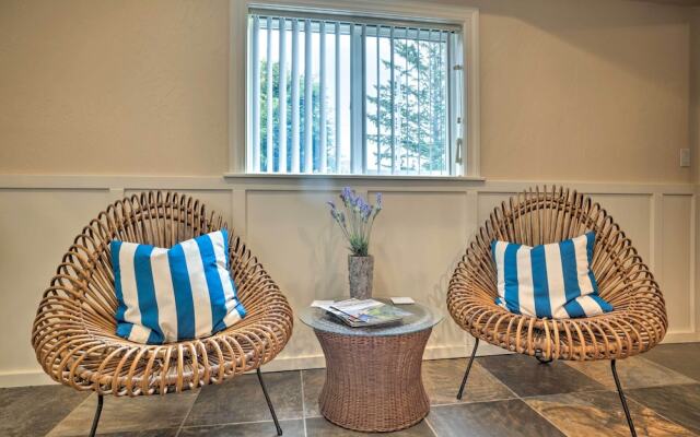 Brookings Vacation Rental Studio - Walk to Town!