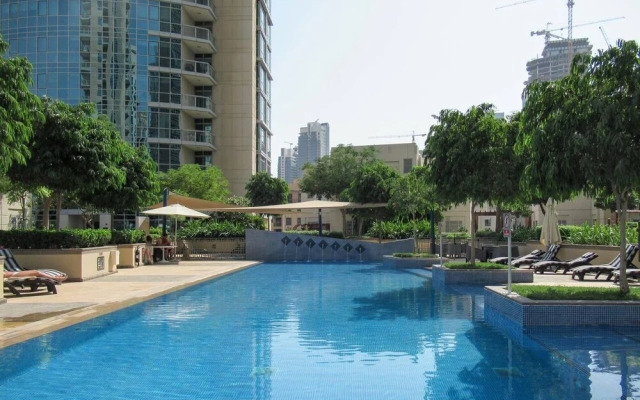 Lavish 2BR With Picturesque Burj Khalifa Views!