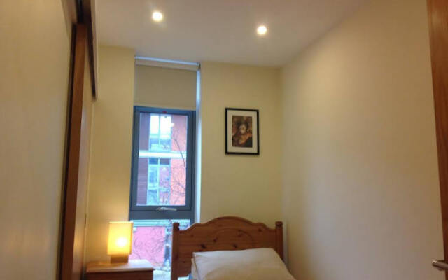 Whippendell Apartment