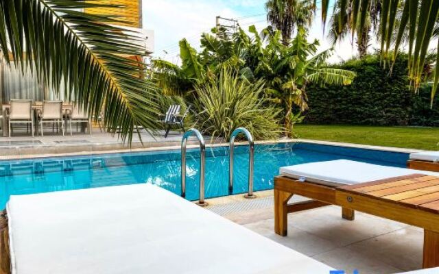 Luxurious private villa in Cesme Mamurbaba - 5min to beach & Alacati