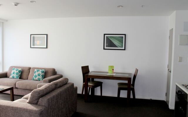 Barclay Suites