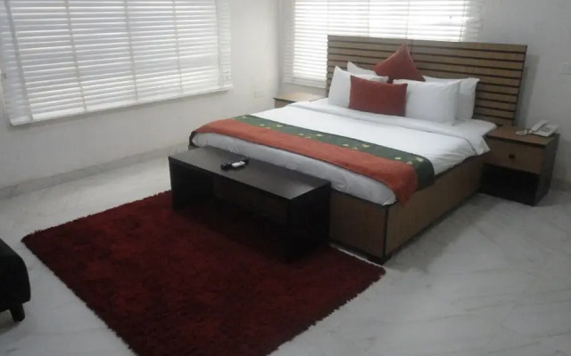 Mitros Residences