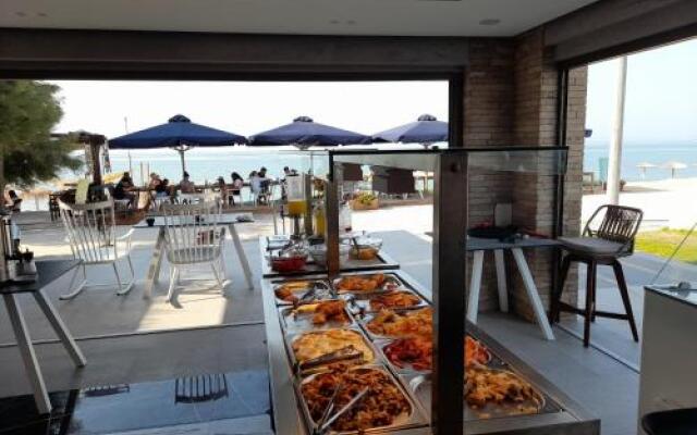 Konstantinos Beach 2