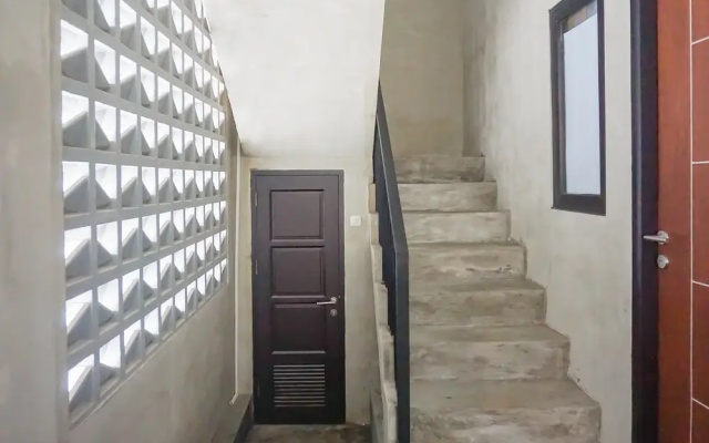 RedDoorz Syariah near Gelora Kadrie Oening Samarinda