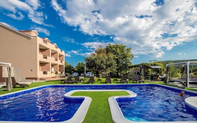 Villa Subic