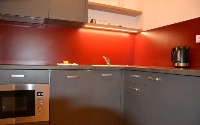 Residence Post