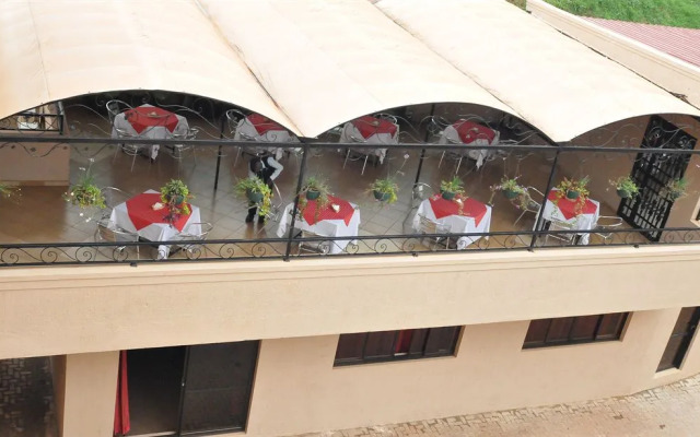 CityBlue Hotel & Suites