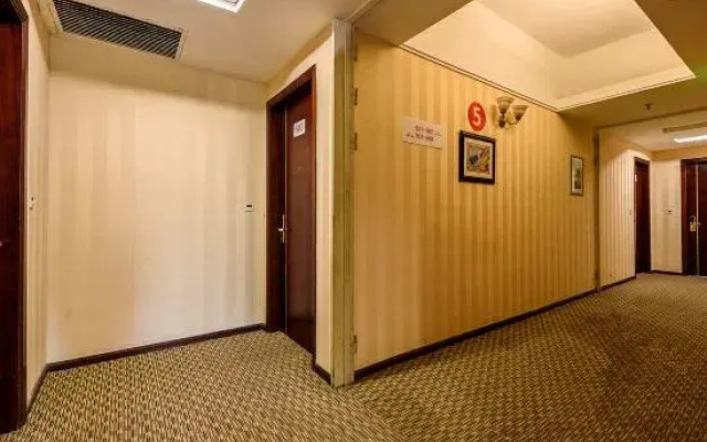 Dongguan jingfu business hotel