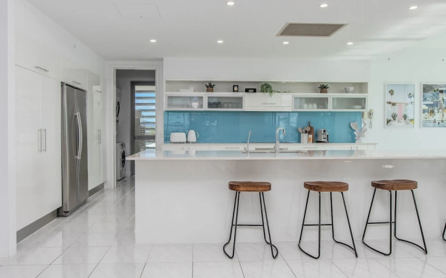 Mermaid Beach Luxury Penthouse