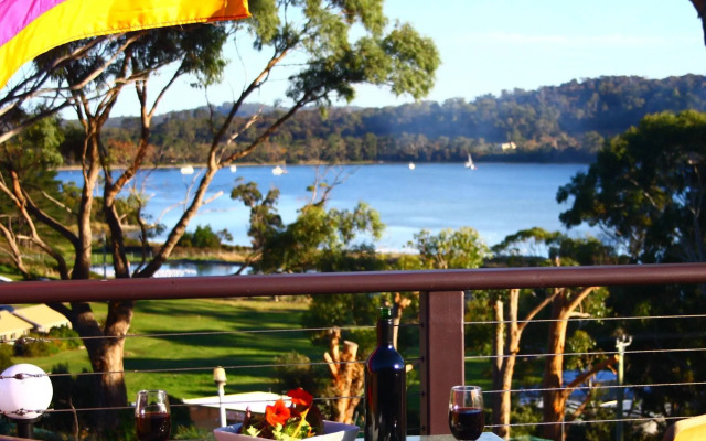 Parsons Bay Retreat