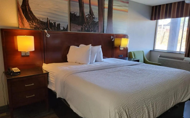 Country Hearth Inn Dothan