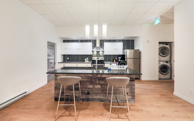 HoMa HomeStay Hotel by Olympic Stadium Montreal (Auberge/Hostel)