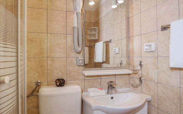Room Gracia - with great view: R4 Rabac, Istria