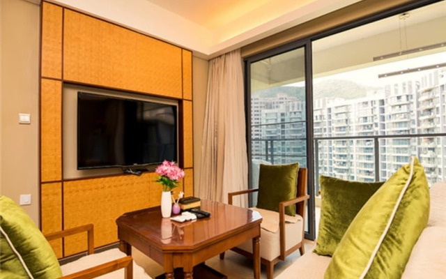 Sanya Linglong Lulushun Hotel