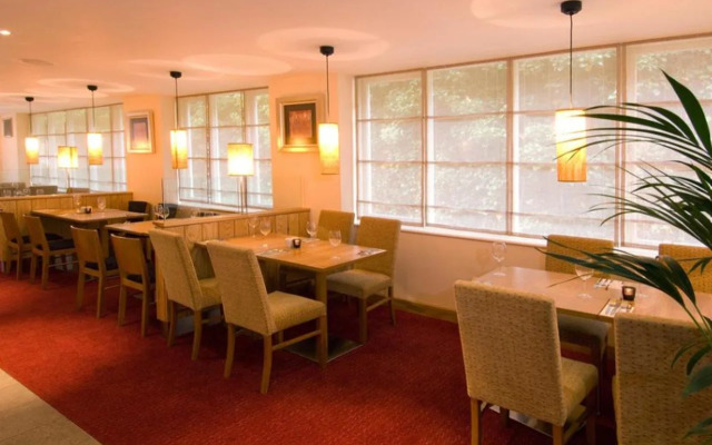 Premier Inn London Kensington Olympia