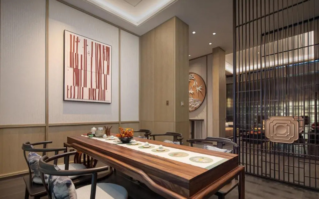 HUALUXE Leshan by IHG