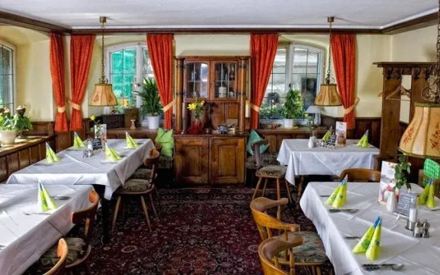 Hotel- und Brauereigasthof Hirsch