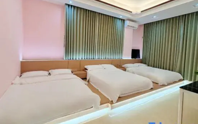 Meet Happiness Homestay