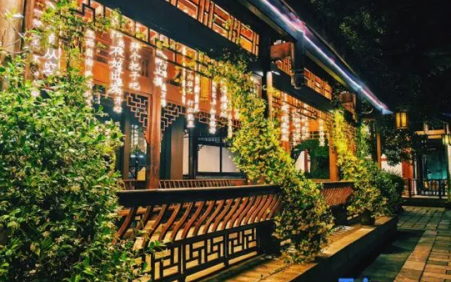 ShanShui S Hotel (Leshan Giant Buddha)