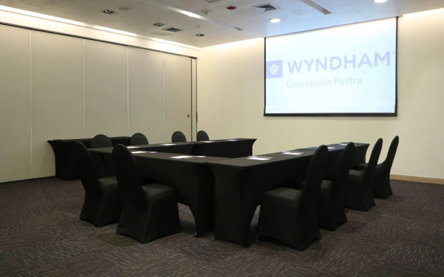 Wyndham Concepcion Pettra