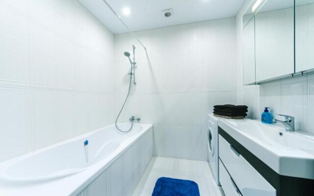 Flatrent Drahomanova 2a