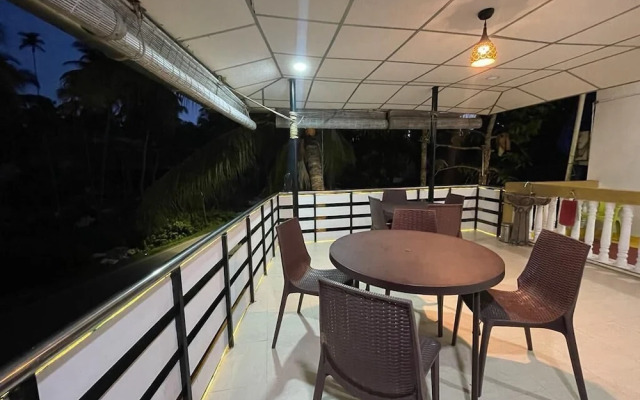 White Pearl Home Stay