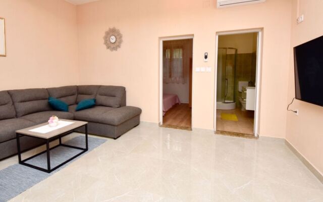 House Milka Novigrad (Zadar) 17401