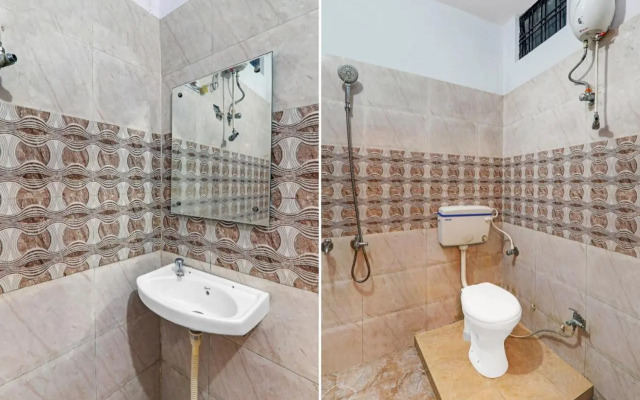 OYO Flagship 80553 Shubhangi Palace