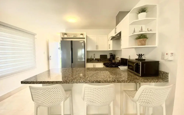 Fabulous Villa in Green One M02