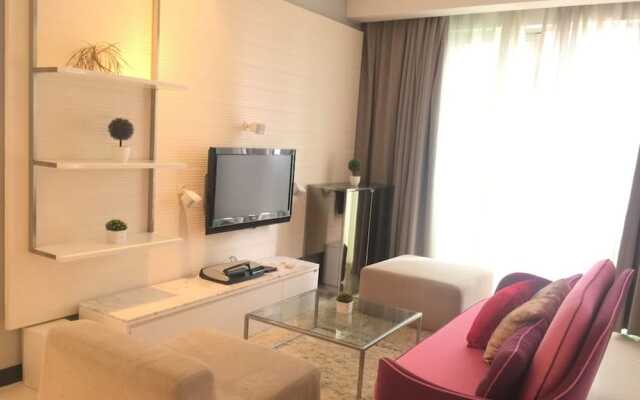 Marc Residence A26-10 by SYNC